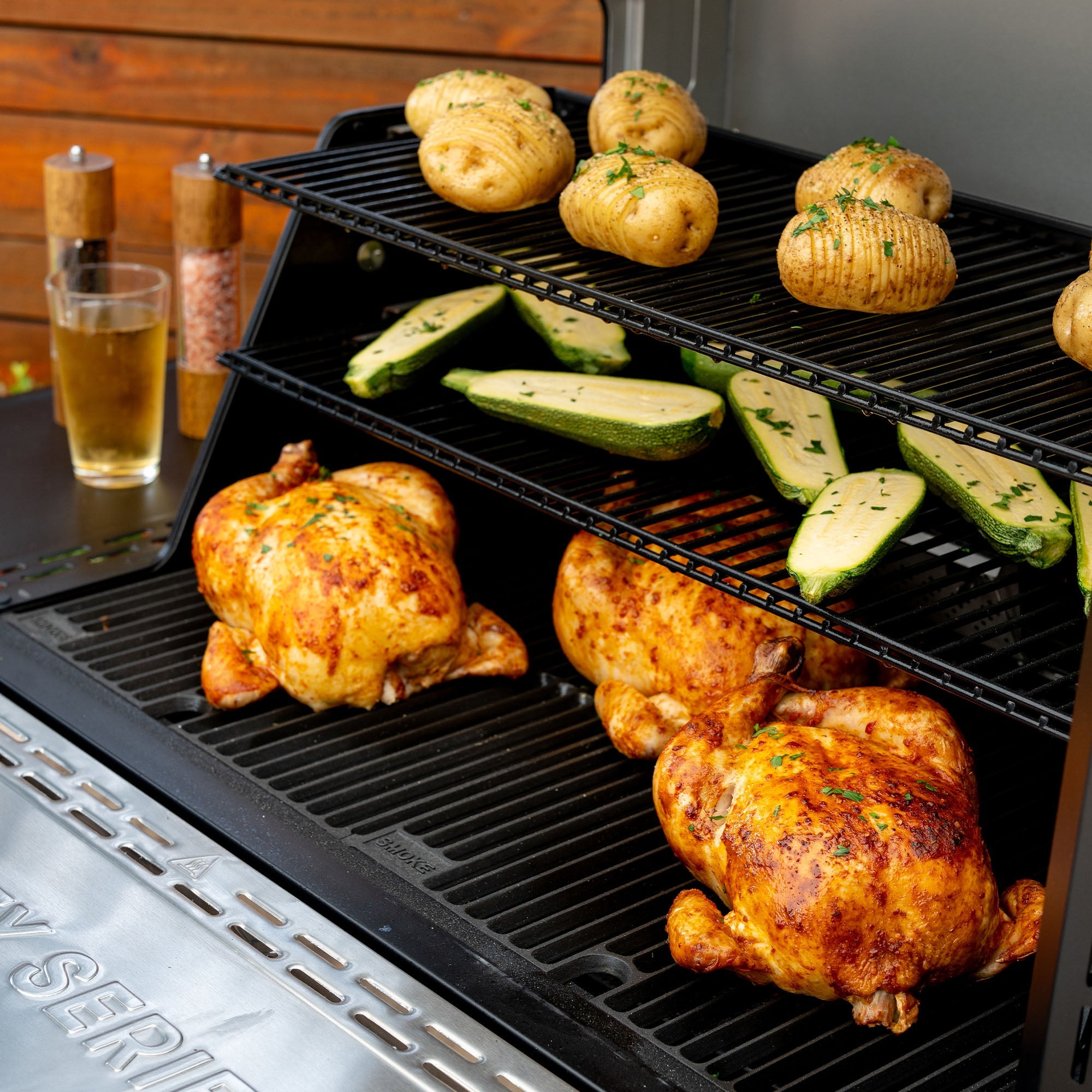 Masterbuilt 1150 Gravity Fed Charcoal BBQ Grill and Smoker with PIZZA OVEN ATTACHMENT